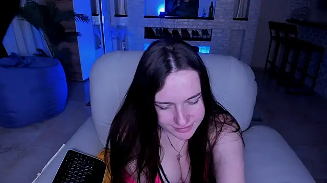 Snapshot of LisaElfy chatting on 5, 3, 2025 LisaElfy online show from 5, 3, 2025