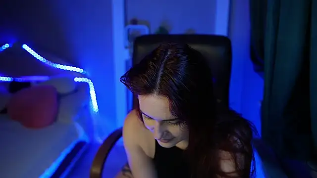 Snapshot of LisaElfy chatting on 6, 2, 2026 LisaElfy online show from 6, 2, 2026