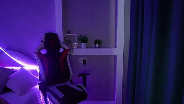 Snapshot of LisaElfy chatting on 11, 2, 2026 LisaElfy online show from 11, 2, 2026