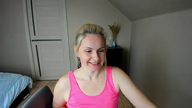 Alicee Gracee online show from 17, 3, 2025