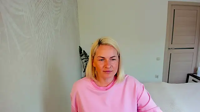 Alicee Gracee online show from 26, 6, 2026