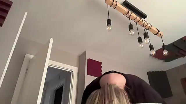 LustfulLuna  online show from 13, 11, 2025