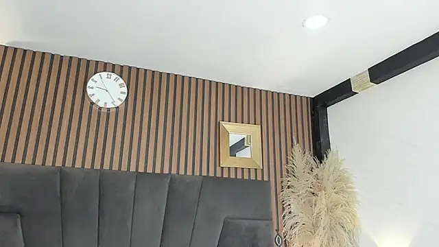 NaxaAndLexi  online show from 18, 4, 2026