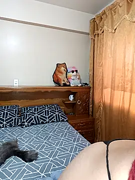 Lucy Chery online show from 25, 9, 2025