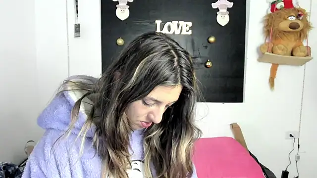 queen-natty online show from 9, 12, 2024