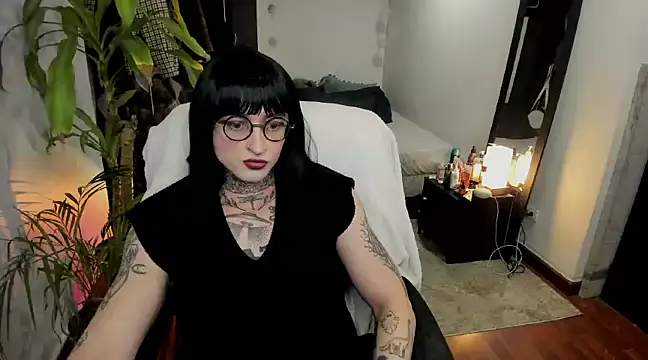 Snapshot of ShiiraVelkor chatting on 18, 3, 2025 ShiiraVelkor online show from 18, 3, 2025