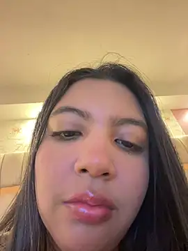 nicole fisherr online show from 24, 4, 2026