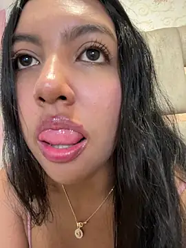 nicole fisherr online show from 28, 7, 2026