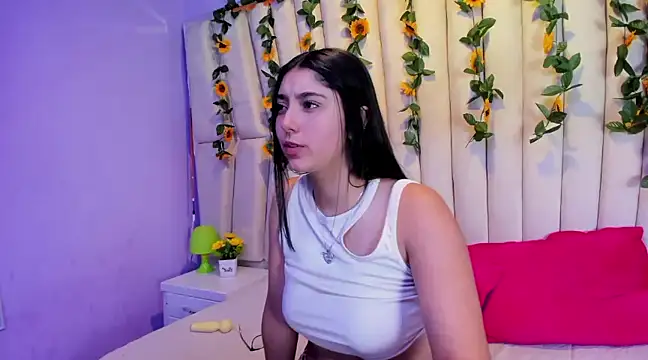 Lucy Anall  online show from 9, 2, 2025