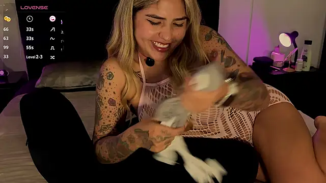 whitesemma online show from 30, 4, 2026