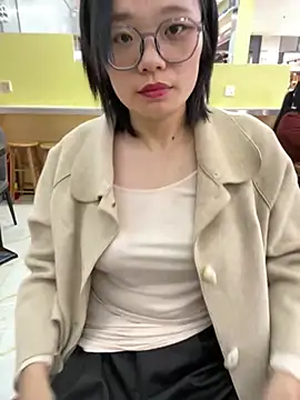 Bella0815 online show from 12, 3, 2025