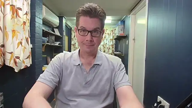 tilobinder online show from 18, 10, 2025