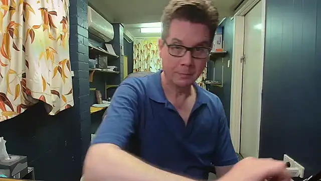 tilobinder online show from 24, 10, 2025