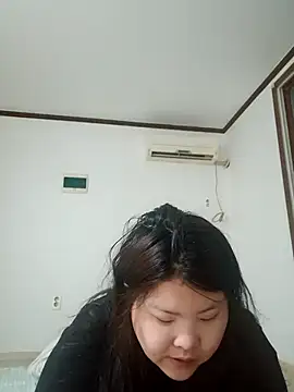 hello098712 online show from 22, 3, 2025