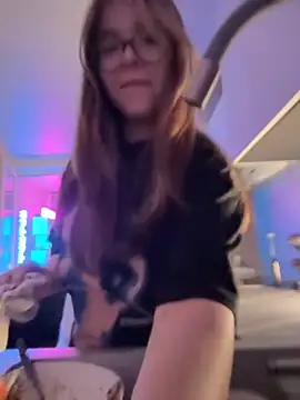 CutiePie3 online show from 14, 9, 2025