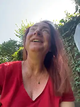 LouiseTswing online show from 27, 4, 2026