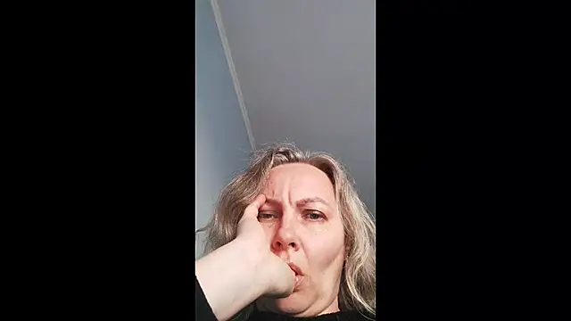 Snapshot of EdithManning chatting on 30, 4, 2026 EdithManning online show from 30, 4, 2026