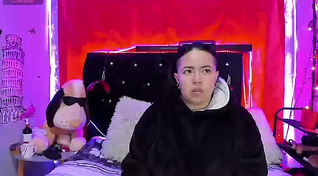 katieeandsharonn online show from 25, 1, 2025