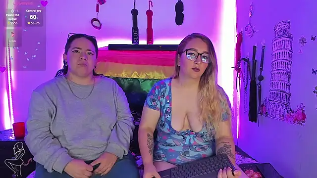Snapshot of katieeandsharonn chatting on 13, 6, 2026 katieeandsharonn online show from 13, 6, 2026