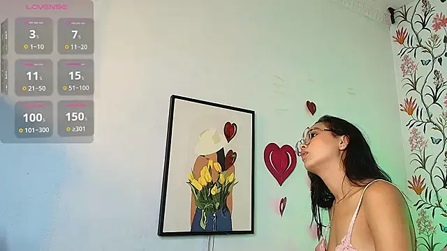 lucia brown online show from 15, 2, 2025