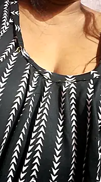 Hot-Anuska online show from 27, 2, 2025