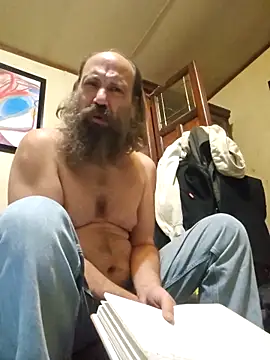 Snapshot of Beyond1978 chatting on 1, 12, 2025 Beyond1978 online show from 1, 12, 2025