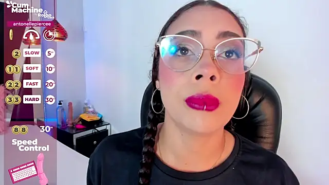 antonelllepiercee online show from 28, 2, 2025