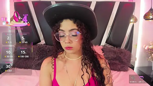 antonelllepiercee online show from 5, 10, 2025