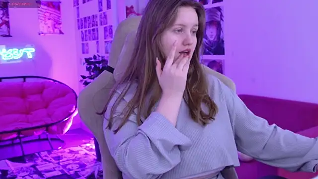 Snapshot of KellyPoter chatting on 21, 12, 2025 KellyPoter online show from 21, 12, 2025