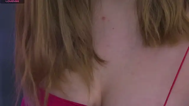 Snapshot of KellyPoter chatting on 4, 3, 2026 KellyPoter online show from 4, 3, 2026