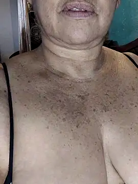 Kasandra Ho online show from 14, 1, 2025