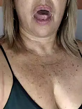 Kasandra Ho online show from 15, 1, 2025