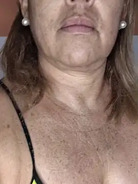 Kasandra Ho online show from 9, 2, 2025