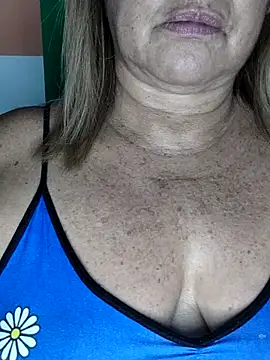 Kasandra Ho online show from 1, 10, 2025