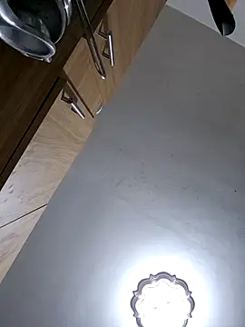 dragon1006 online show from 2, 10, 2025