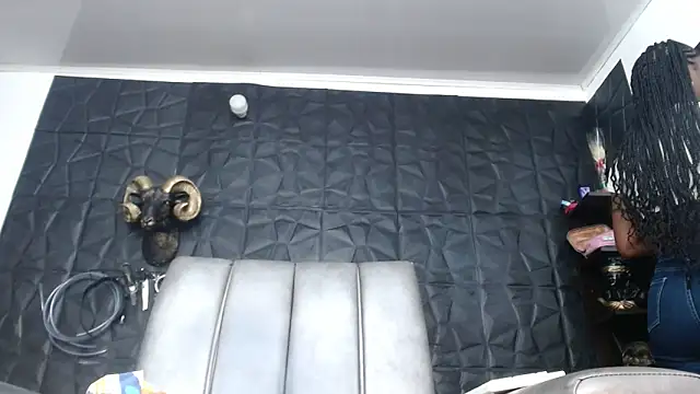 Hanna Fox 69 online show from 14, 4, 2026