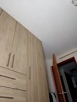 kharoll online show from 18, 4, 2026