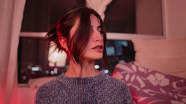 Snapshot of Megga_Bluee chatting on 15, 12, 2025 Megga Bluee online show from 15, 12, 2025