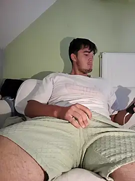 Snapshot of Tim67_12 chatting on 12, 9, 2025 Tim67 12 online show from 12, 9, 2025