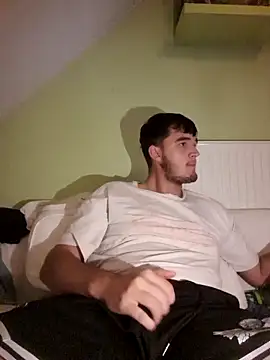 Snapshot of Tim67_12 chatting on 13, 11, 2025 Tim67 12 online show from 13, 11, 2025