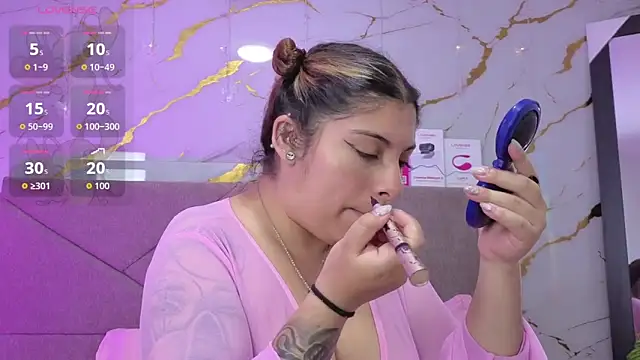 agatha 97  online show from 23, 4, 2026