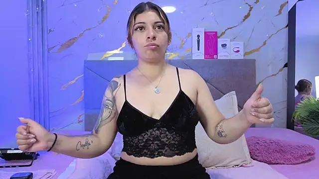 agatha 97  online show from 25, 4, 2026