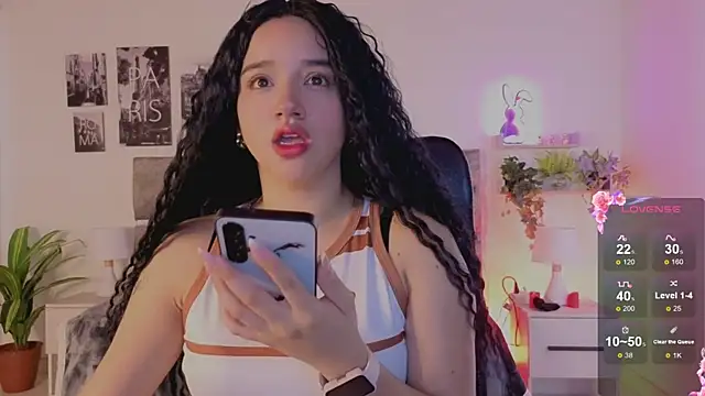 emilyrouxe online show from 22, 7, 2026