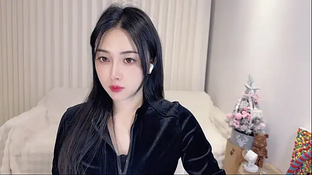 K-moumou online show from 26, 2, 2025