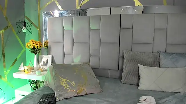 AliceSteel12 online show from 28, 4, 2026