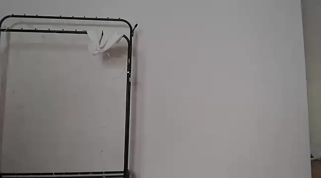 ElliaSquirtGirl online show from 5, 2, 2025