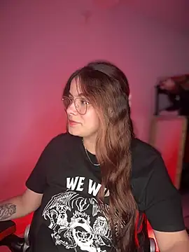 Yuli zuha online show from 11, 12, 2024