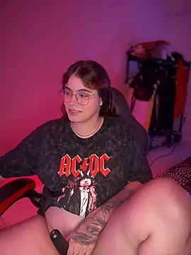 Yuli zuha online show from 16, 12, 2024