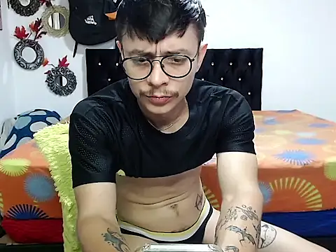 PaleVibes online show from 4, 4, 2026