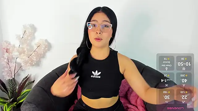 Annie9  online show from 22, 3, 2025